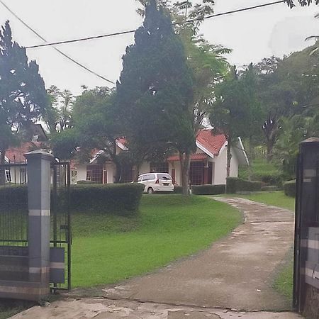 Villa Getsemani Mitra Reddoorz Sangkanurip Exterior foto